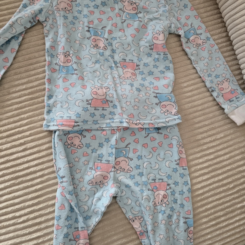 Peppa Pajamas (4) Sets